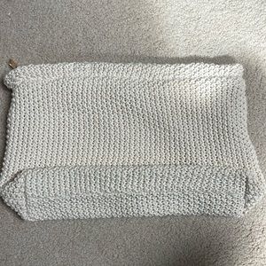 Large woven clutch